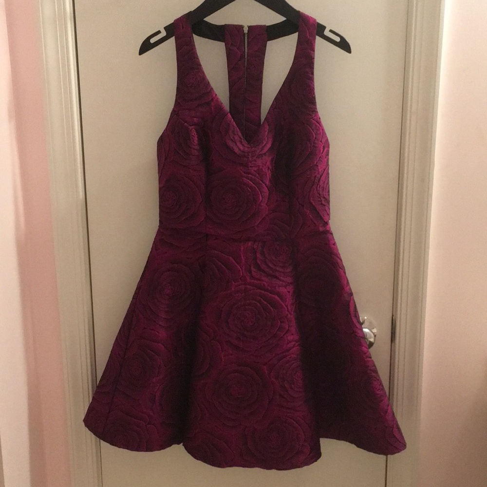 AQUA Plum Floral Sleeveless A-line Dress